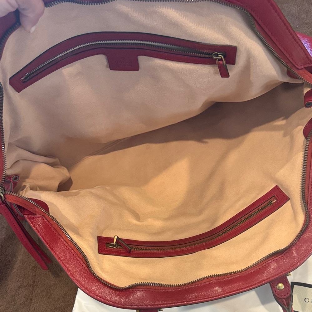 Gucci Red Leather Dome Satchel with Top Handles - Picture 3 of 4